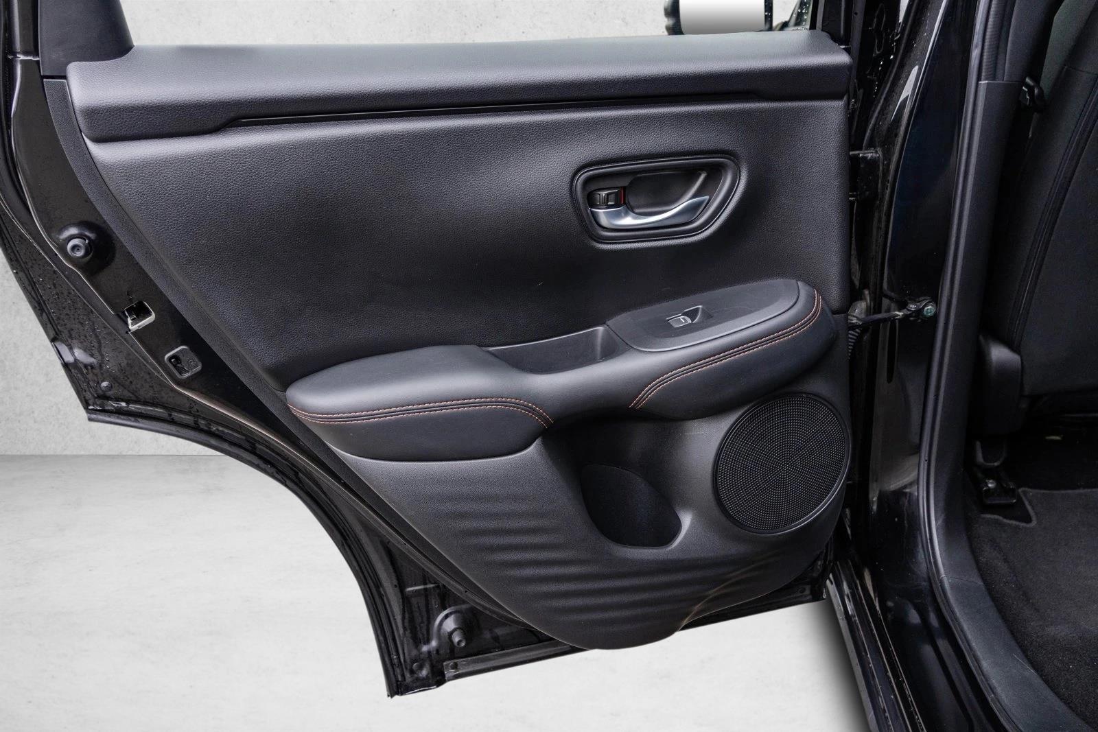 2025 HONDA HR-V - Image 21