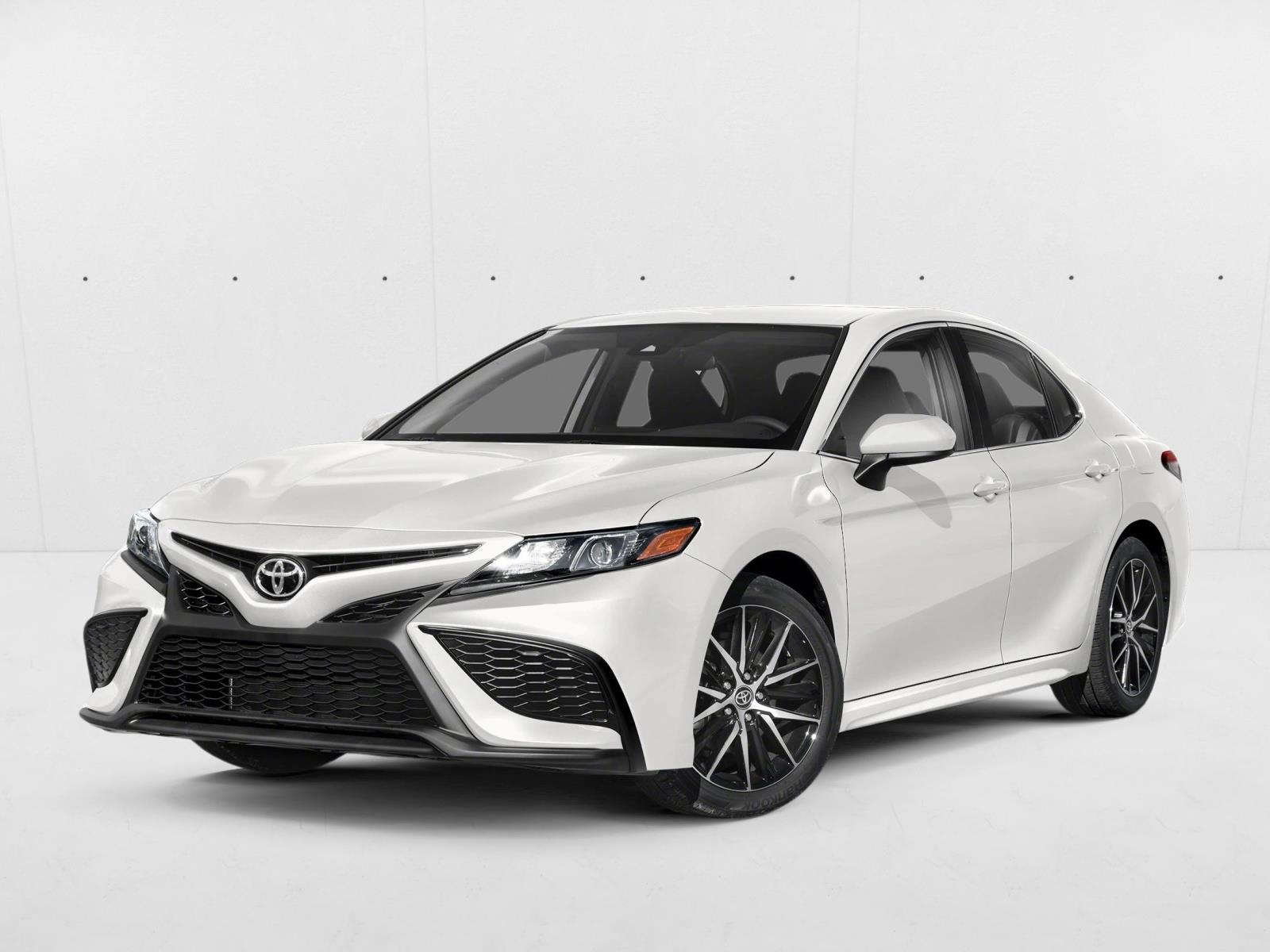 2023 Toyota Camry SE's photo