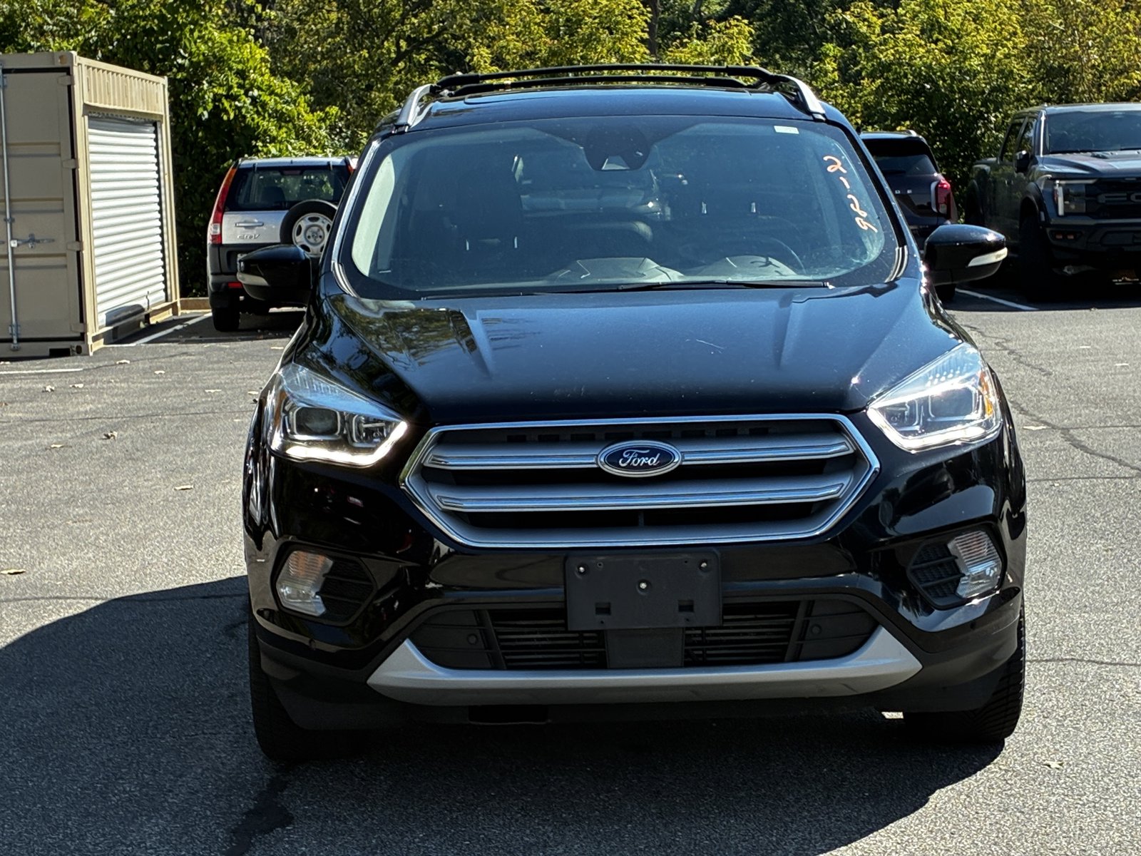 2018 Ford Escape Titanium photo 2
