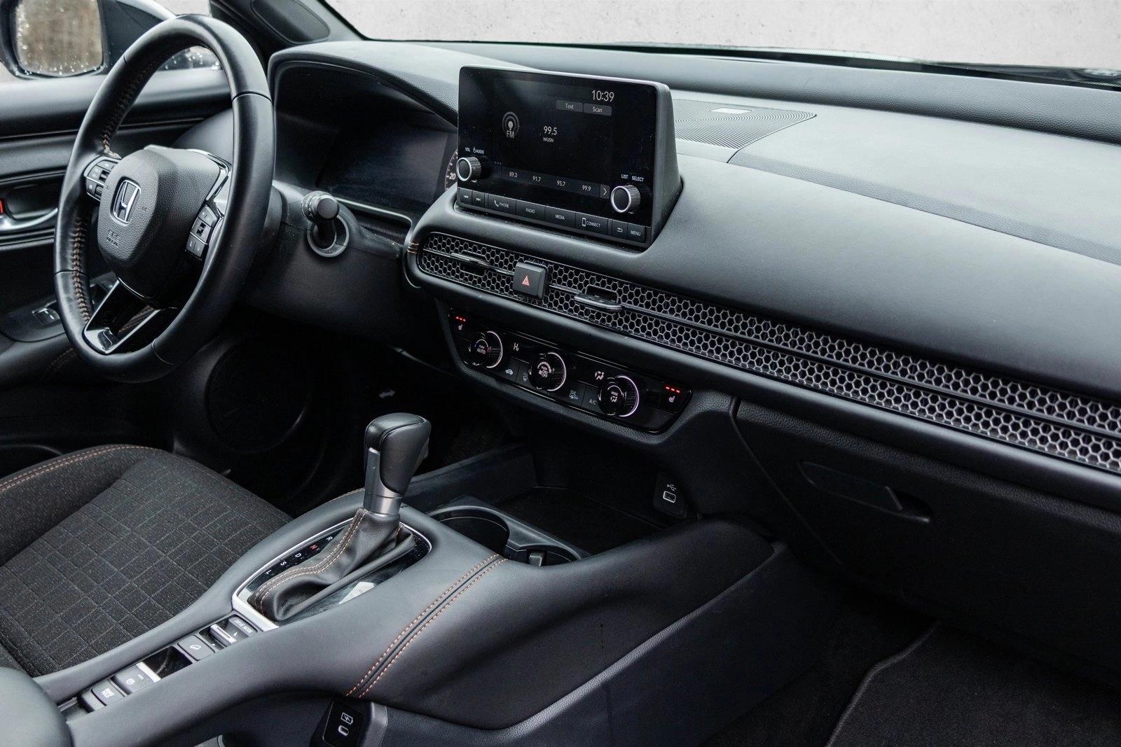 2025 HONDA HR-V - Image 27