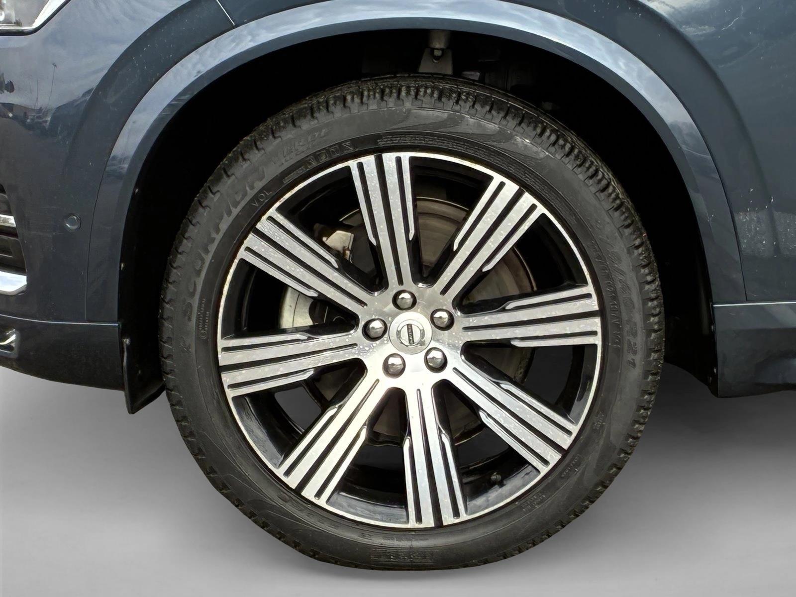 2023 VOLVO XC90 - Image 9