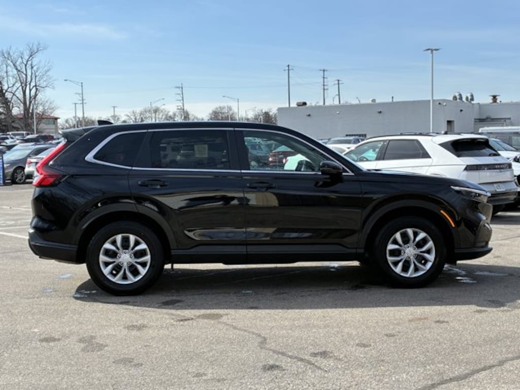 Used 2025 Honda CR-V LX SUV