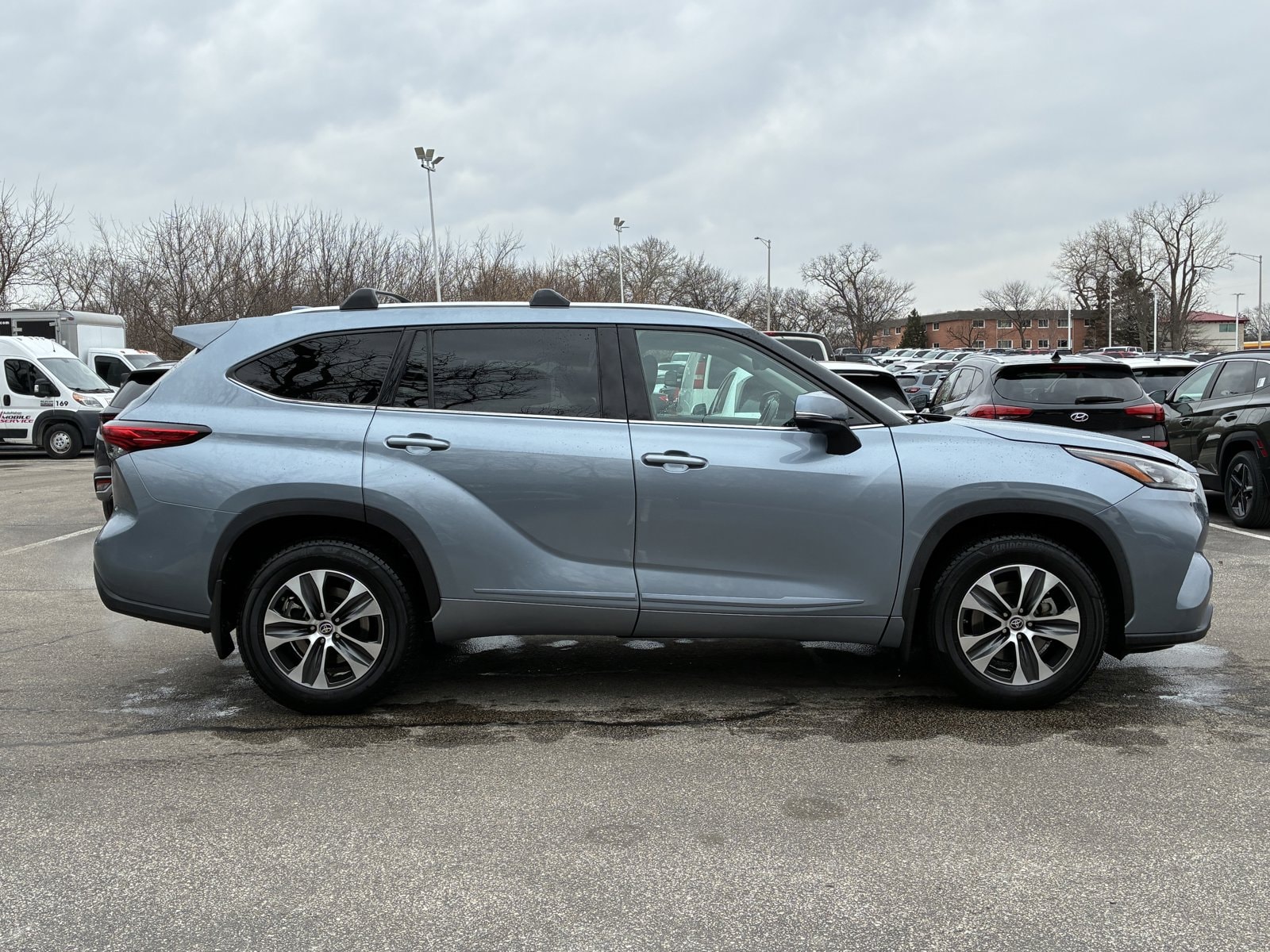 2020 TOYOTA HIGHLANDER - Image 4