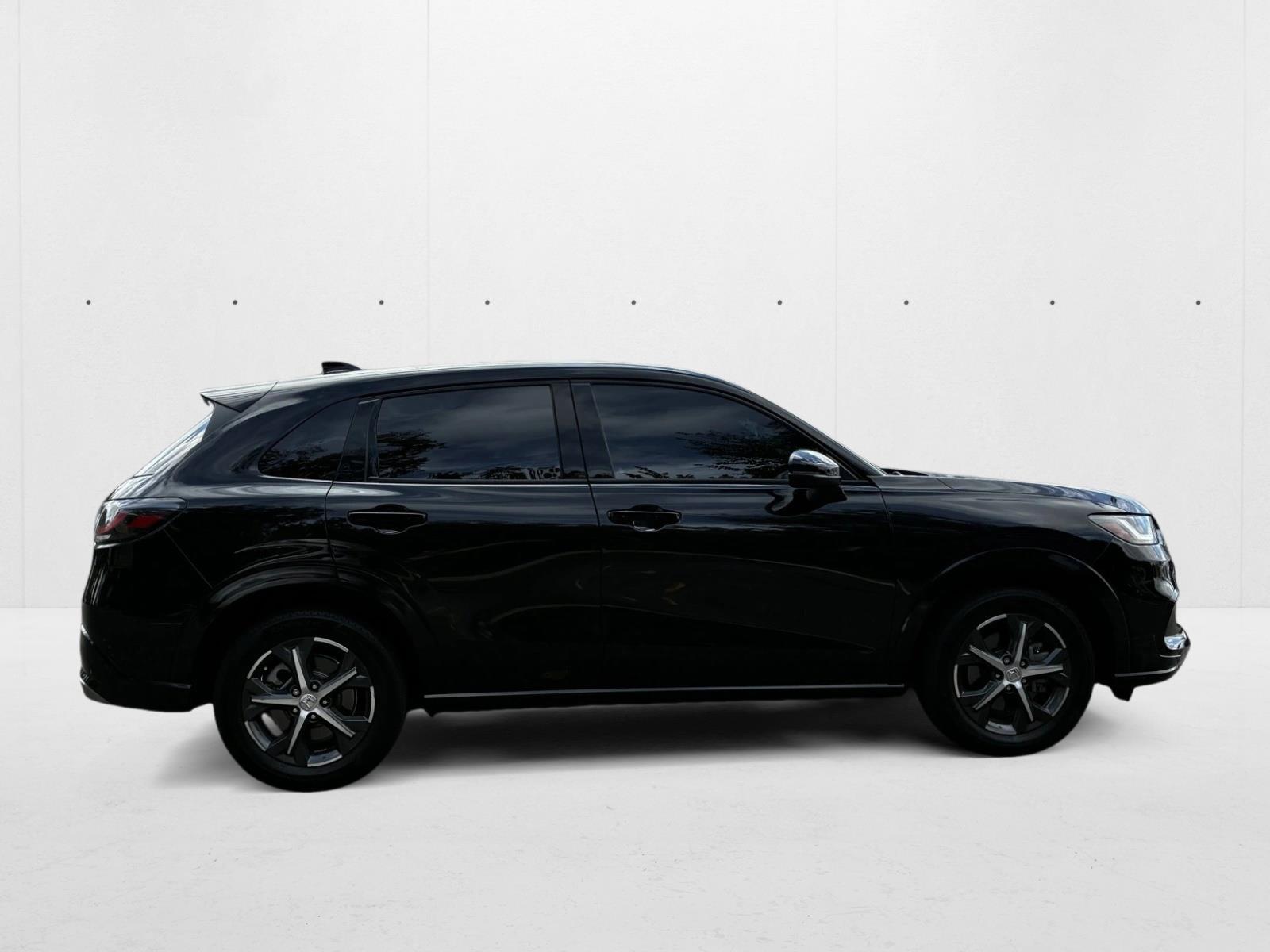2023 Honda HR-V EX-L photo 4