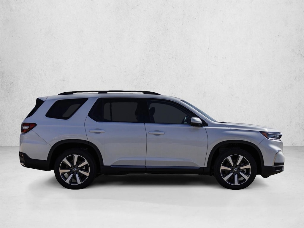 New 2025 Honda Pilot Touring SUV