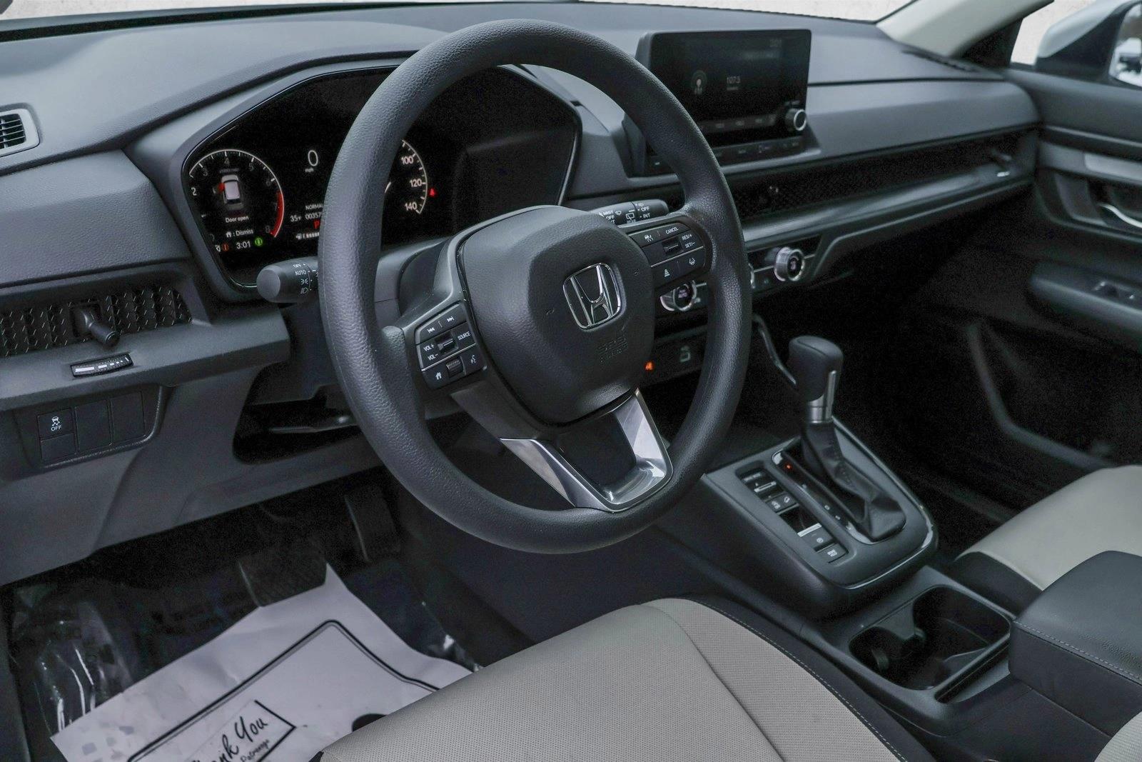 2025 HONDA CR-V - Image 10