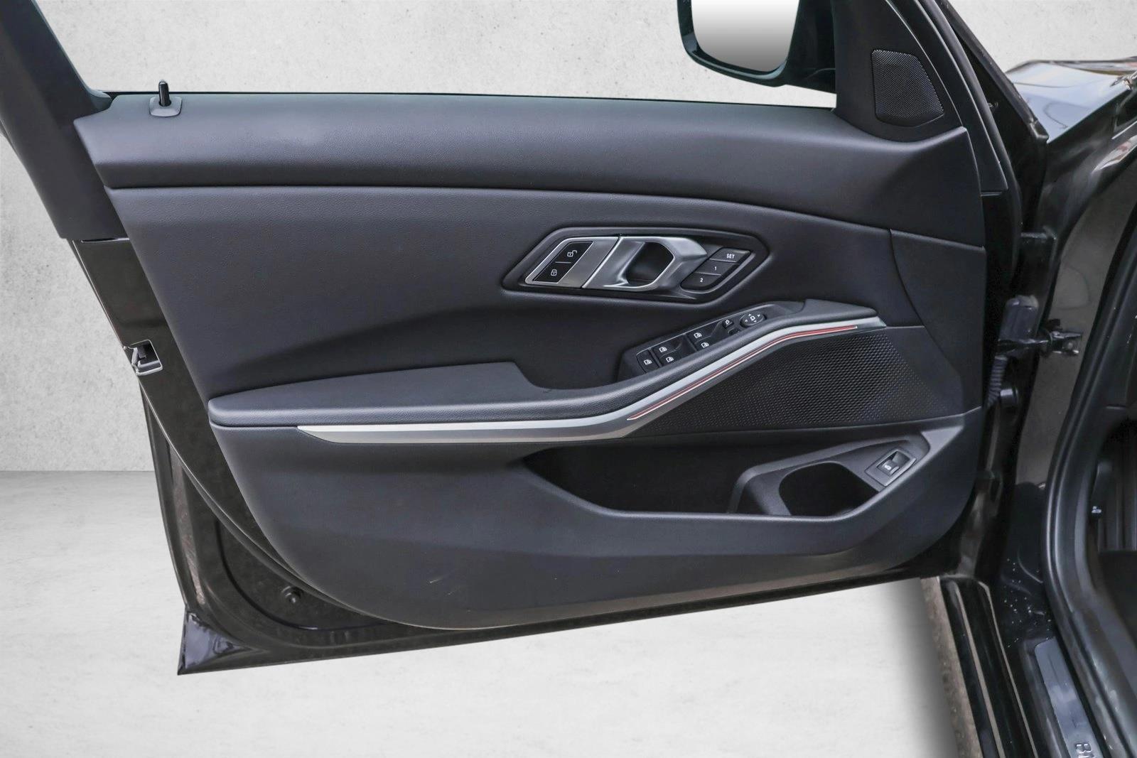 2023 BMW 330I - Image 12