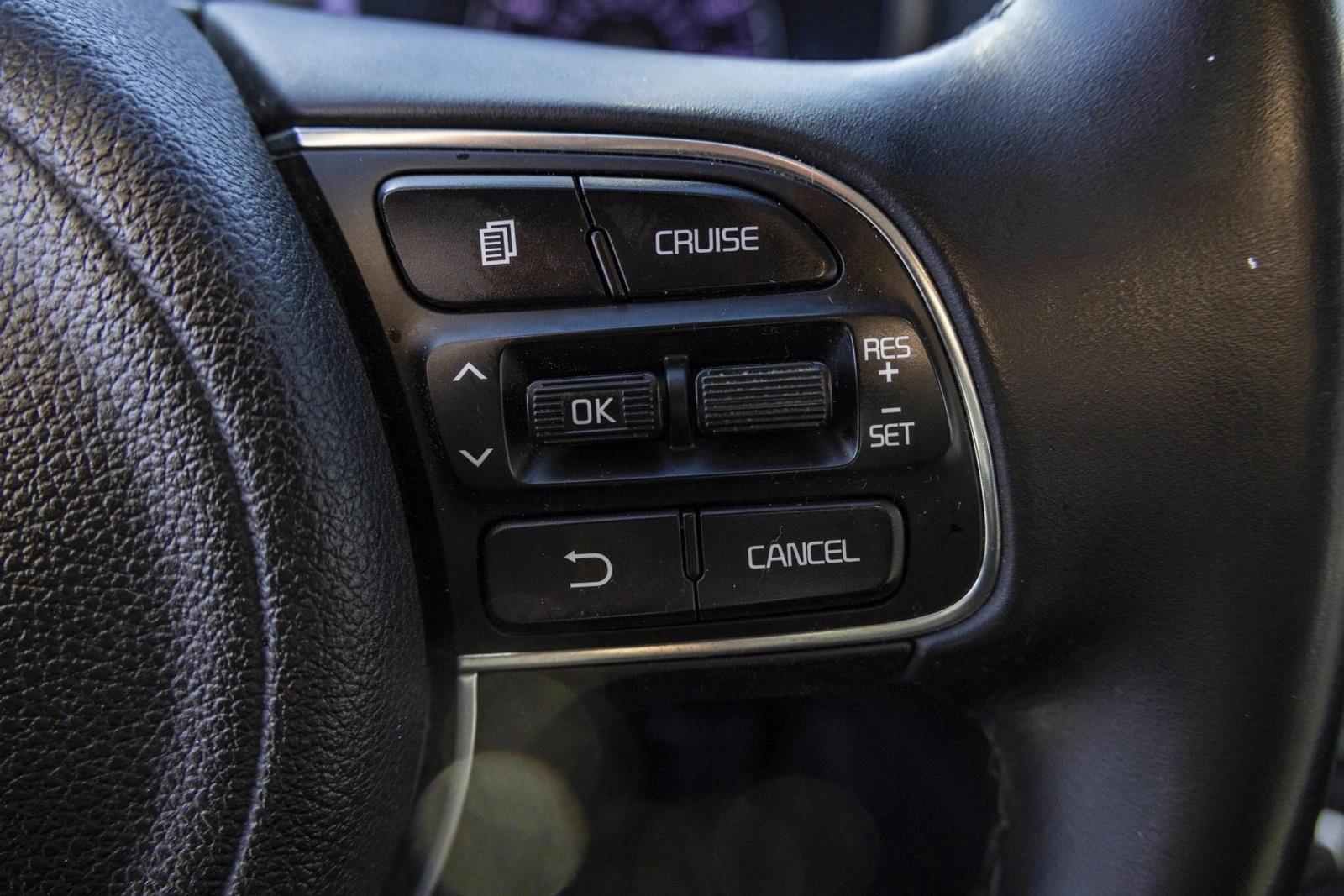 2017 KIA OPTIMA - Image 16