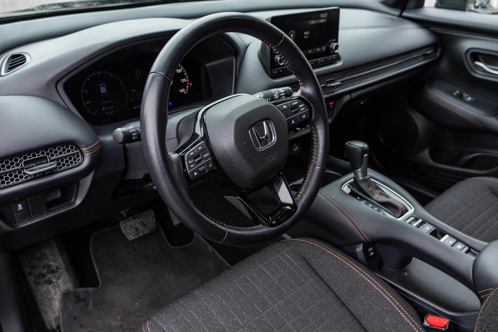 2025 HONDA HR-V - Image 10