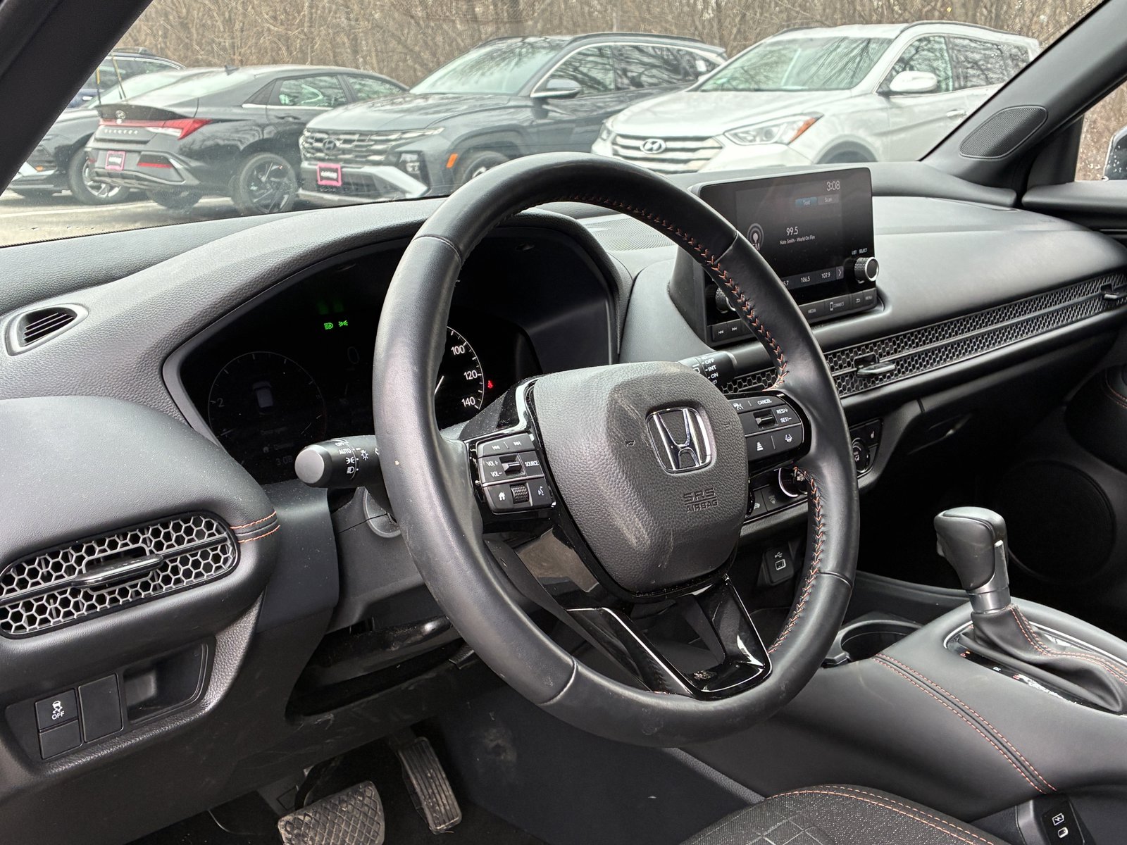 2025 HONDA HR-V - Image 10