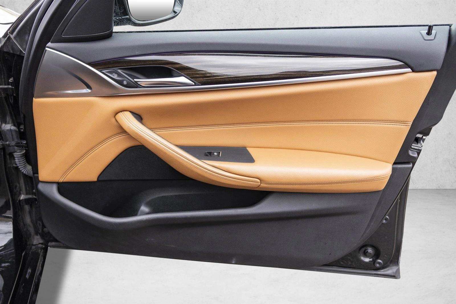 2017 BMW 530I - Image 30