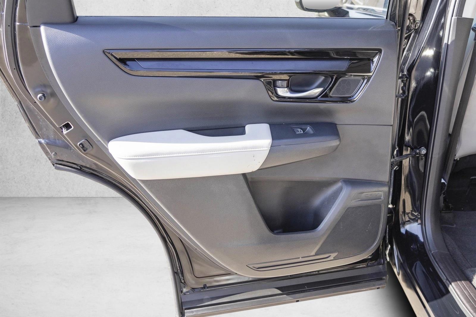 2025 HONDA CR-V - Image 22