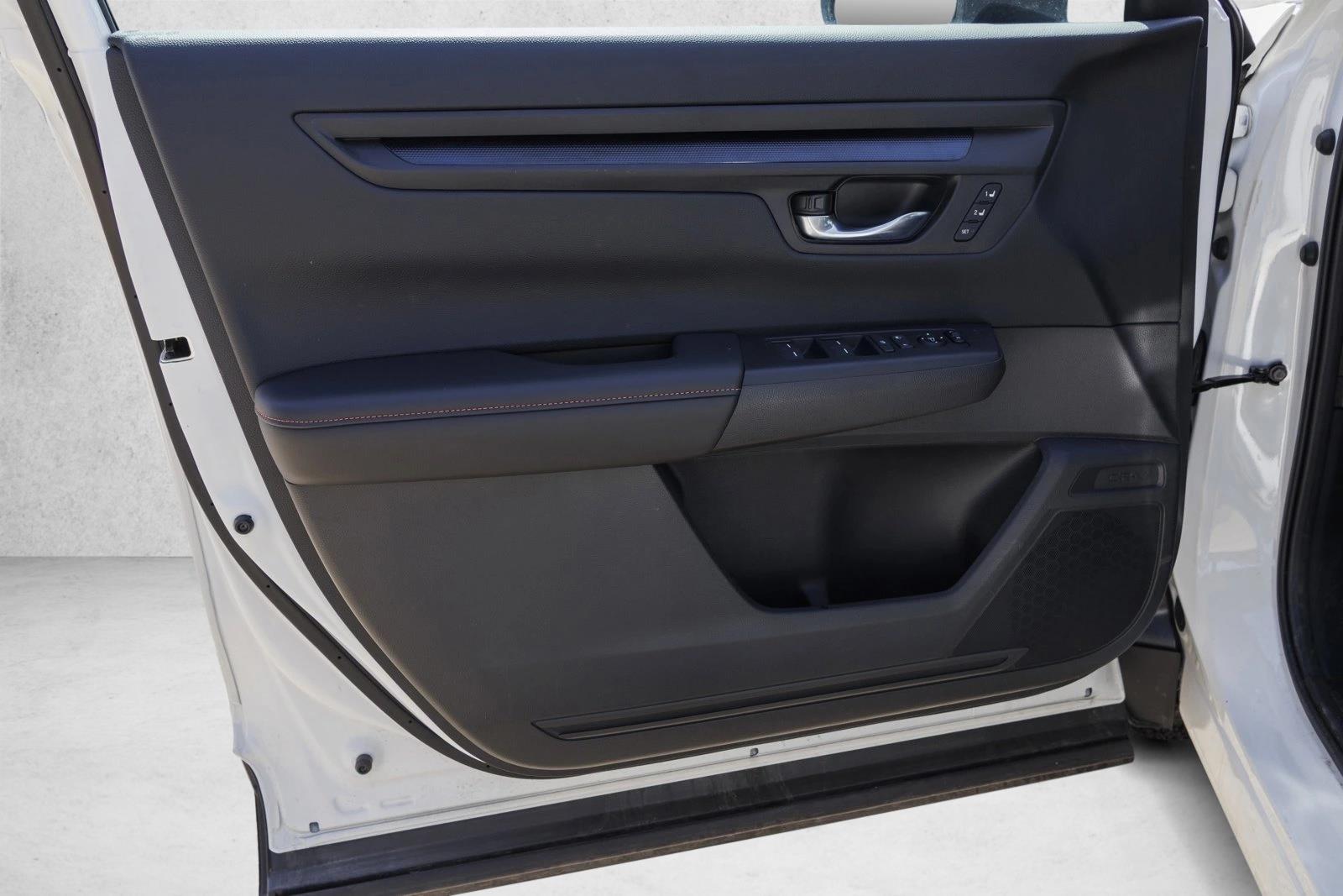 2026 Honda CR-V Sport-L - Photo 11