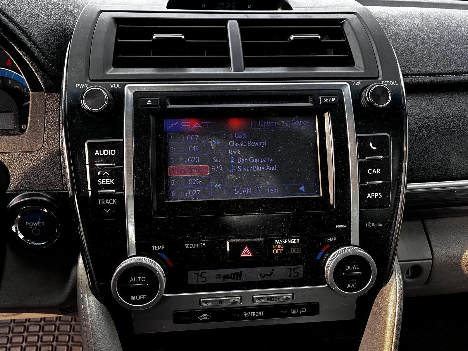 2012 TOYOTA CAMRY - Image 2