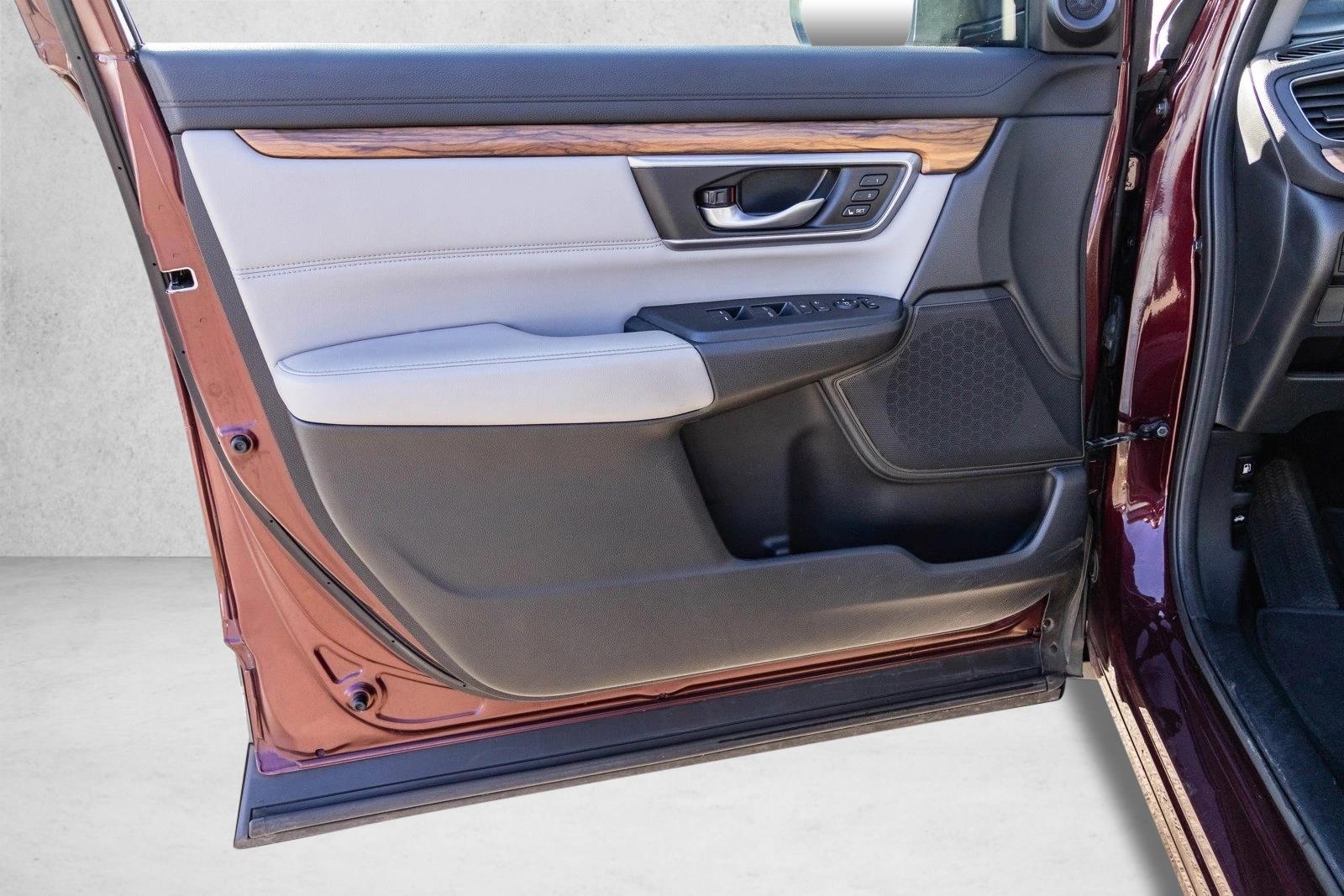 2017 HONDA CR-V - Image 12