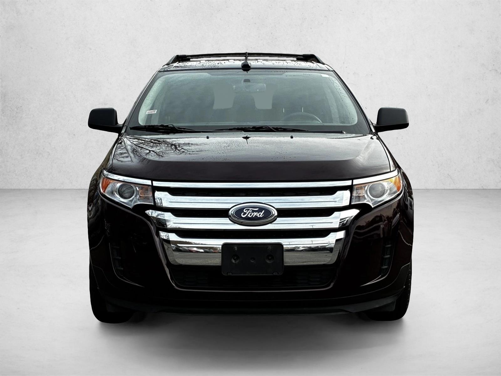 2011 Ford Edge SE photo 2