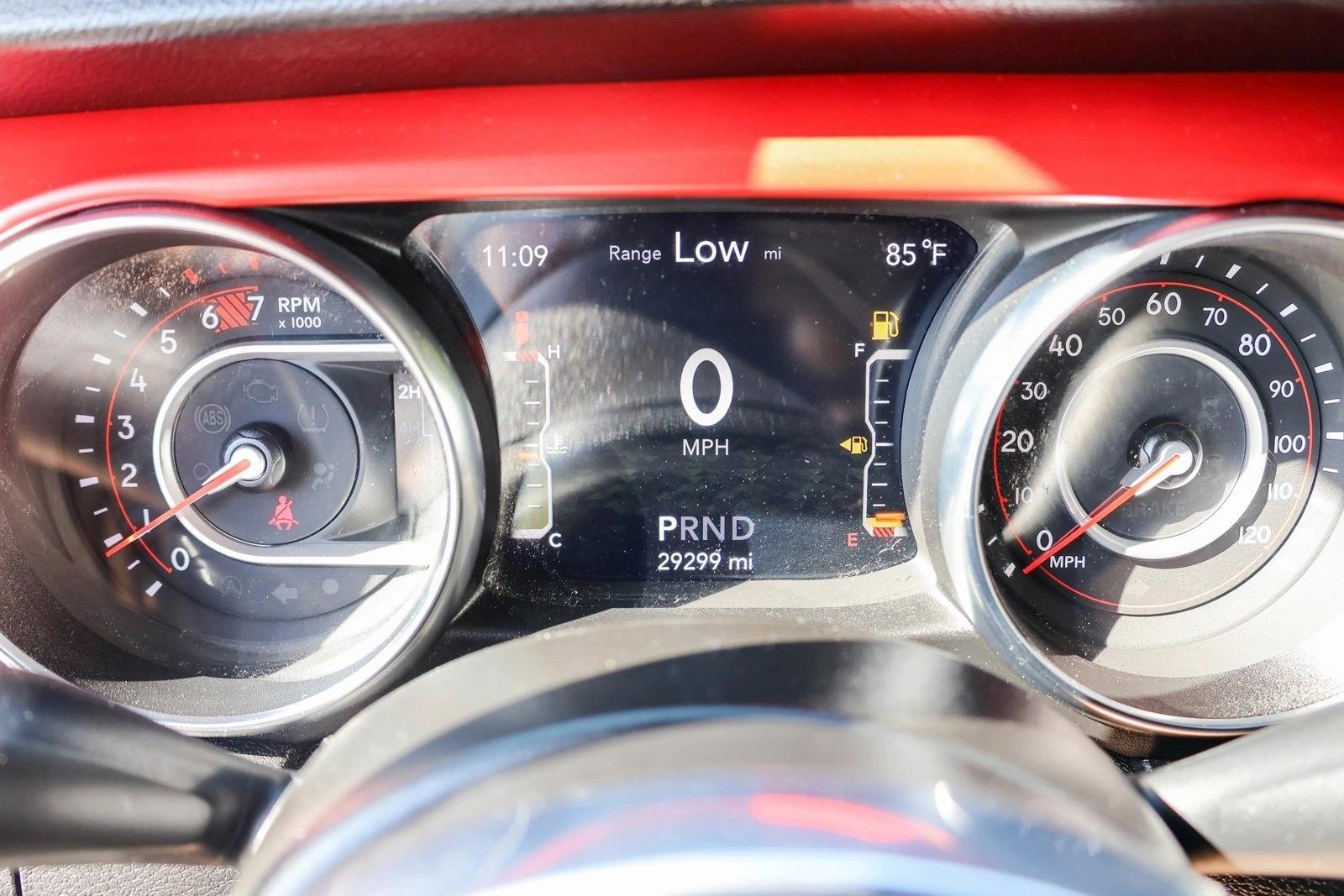 2021 JEEP WRANGLER - Image 15