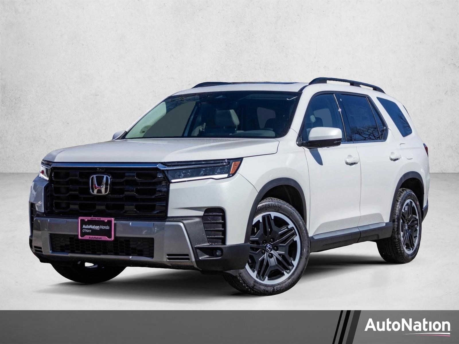 2026 Honda Pilot Touring AWD's photo
