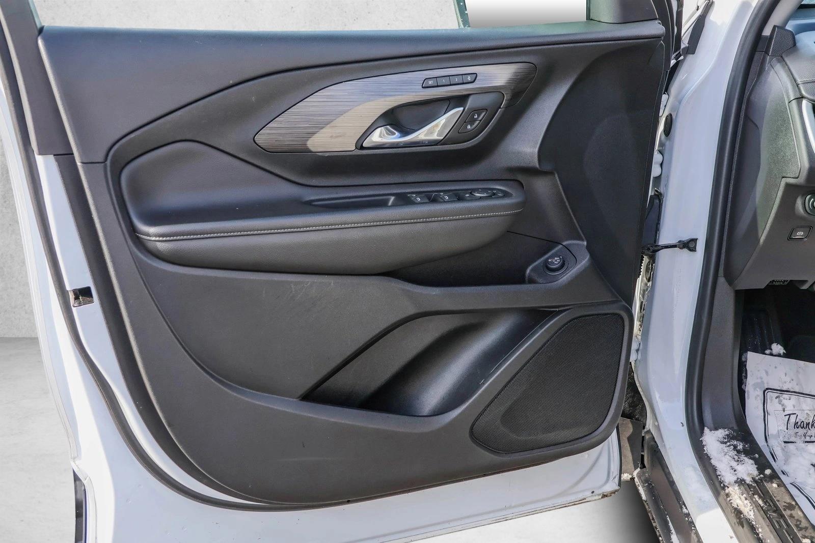 2023 GMC TERRAIN - Image 12