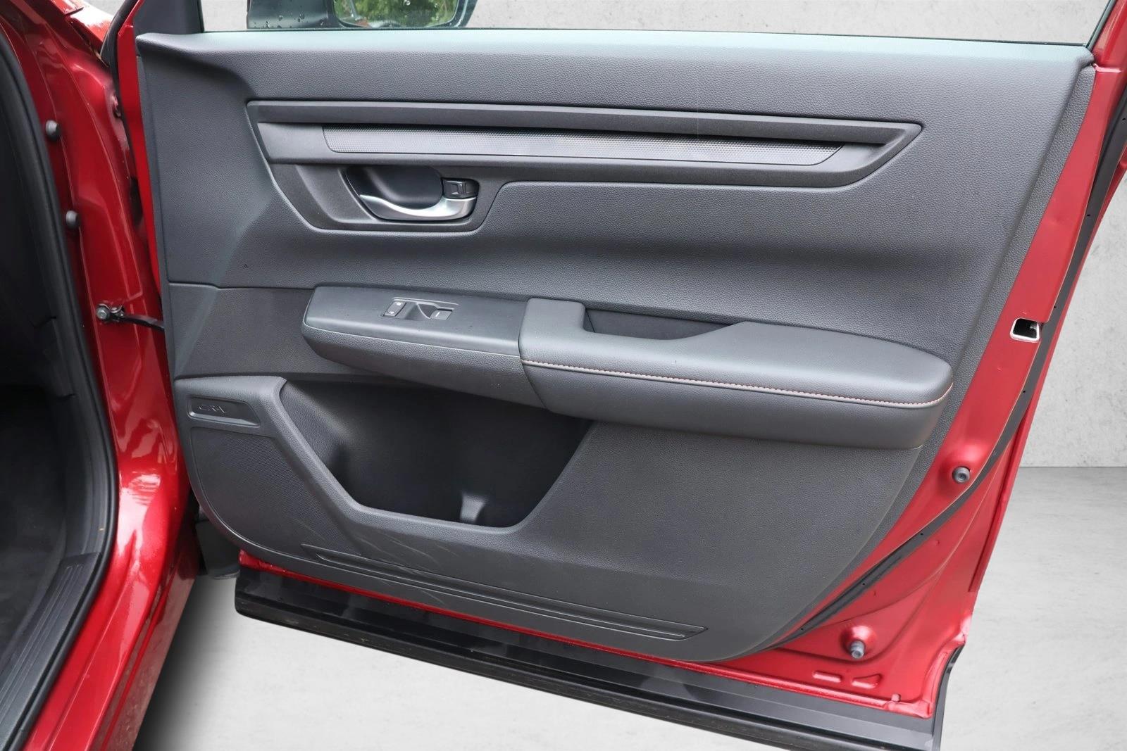 2024 Honda CR-V Sport - Photo 29