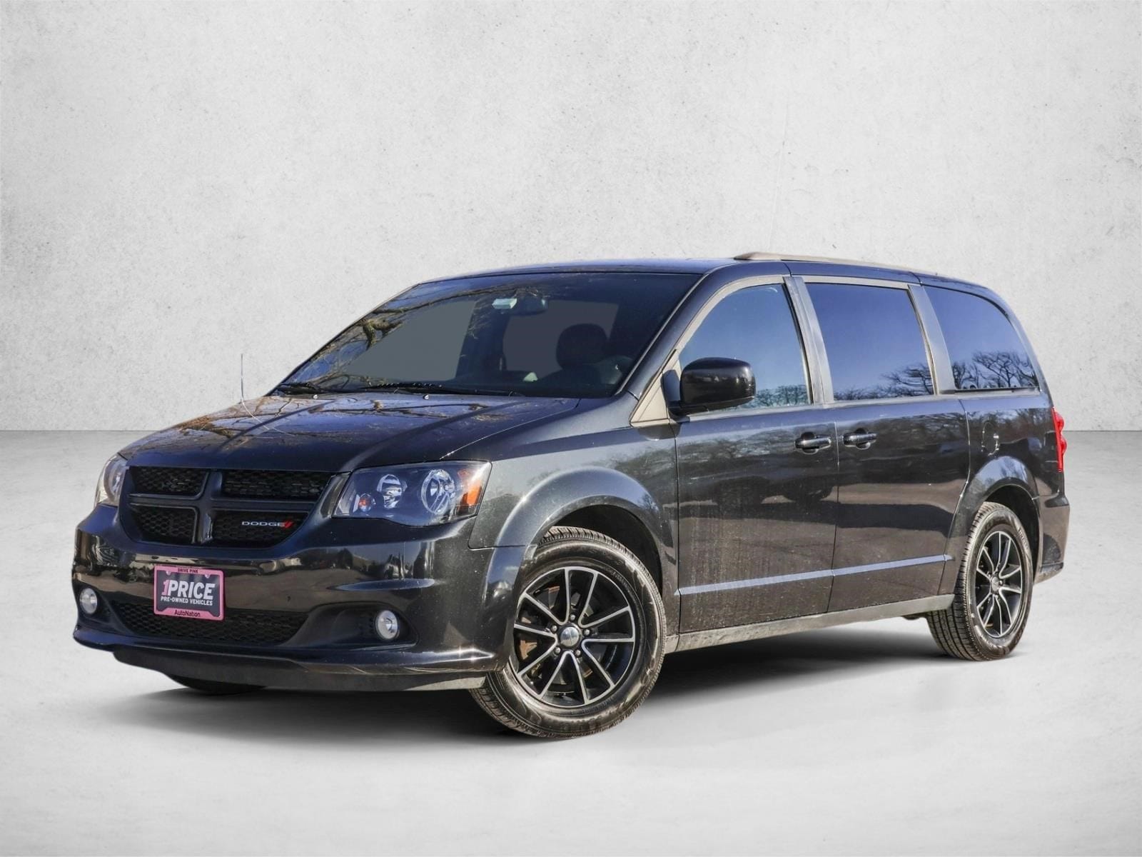 2018 Dodge Grand Caravan SXT's photo