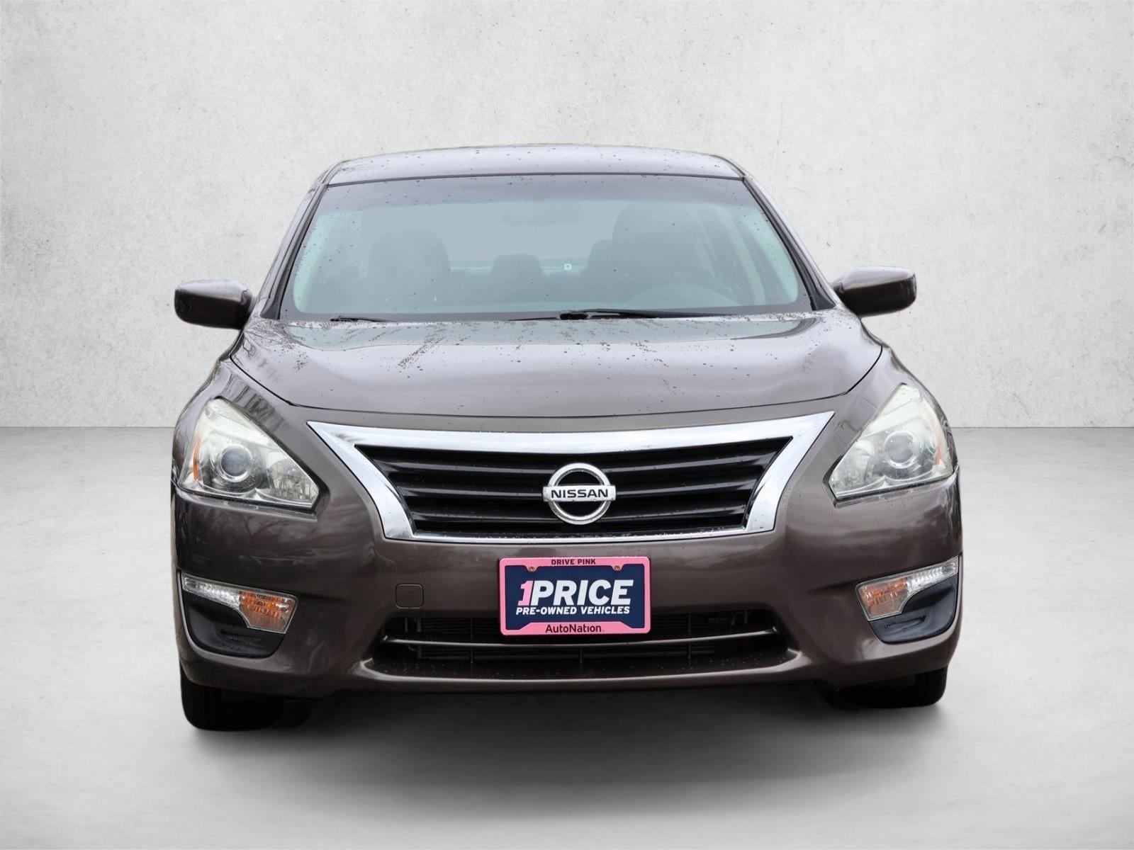Used 2015 Nissan Altima S with VIN 1N4AL3AP5FC567620 for sale in Des Plaines, IL