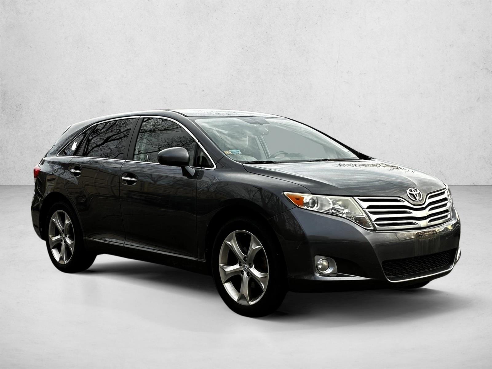 2011 Toyota Venza photo 3