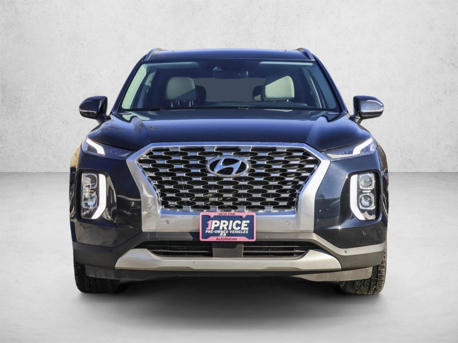 2020 Hyundai Palisade SEL photo 2