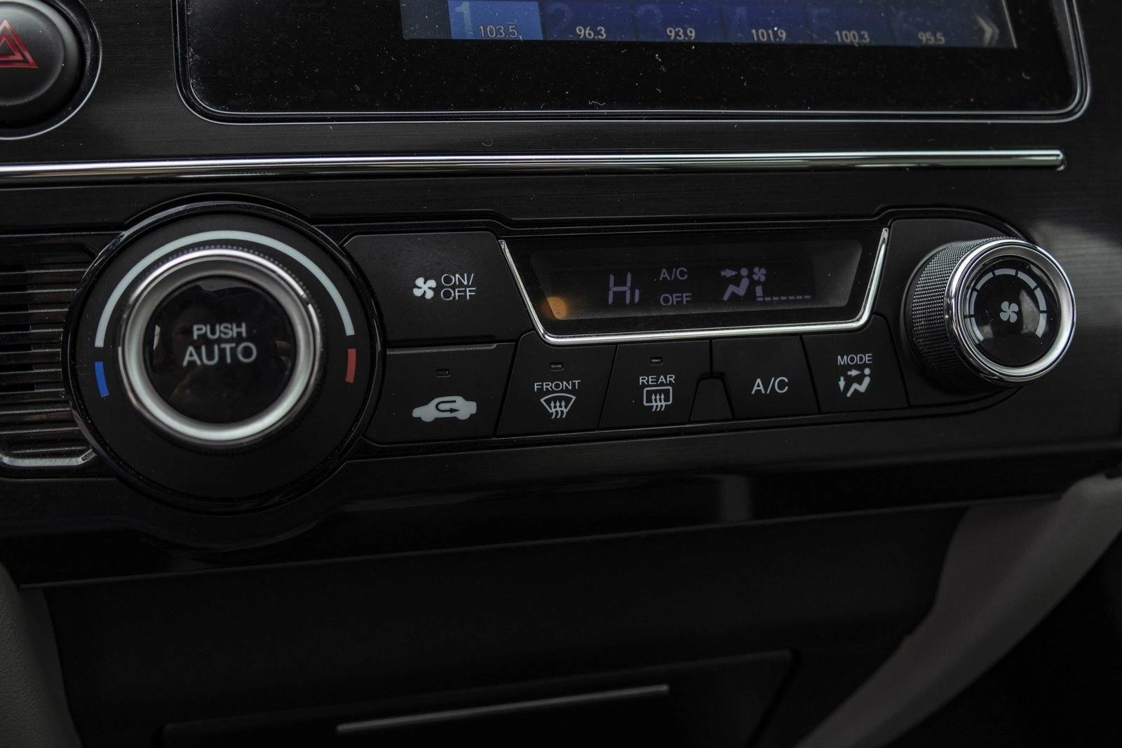 2015 HONDA CIVIC - Image 20