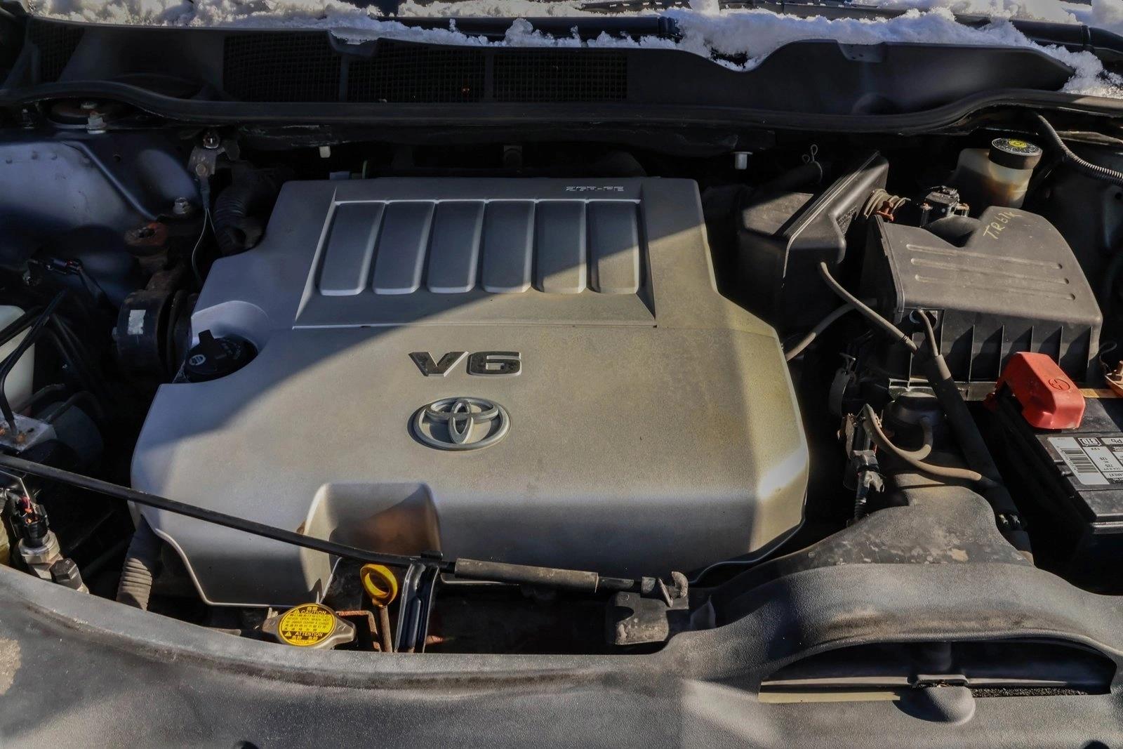 2011 TOYOTA VENZA - Image 30