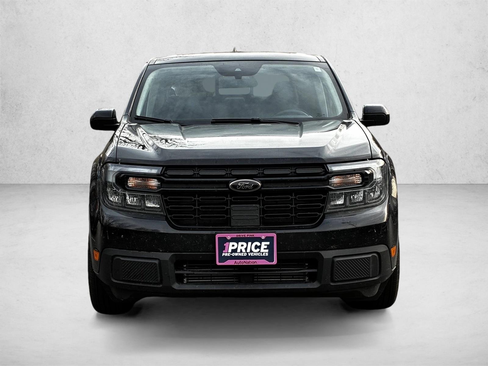 2023 Ford Maverick Lariat photo 2