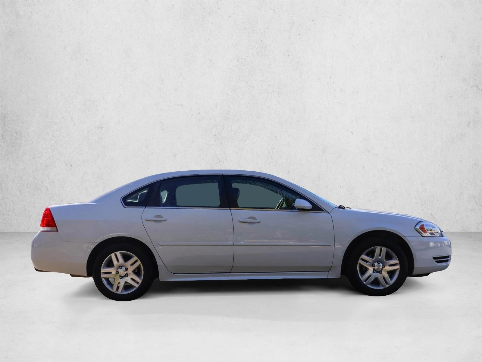 2016 Chevrolet Impala Limited Fleet photo 4