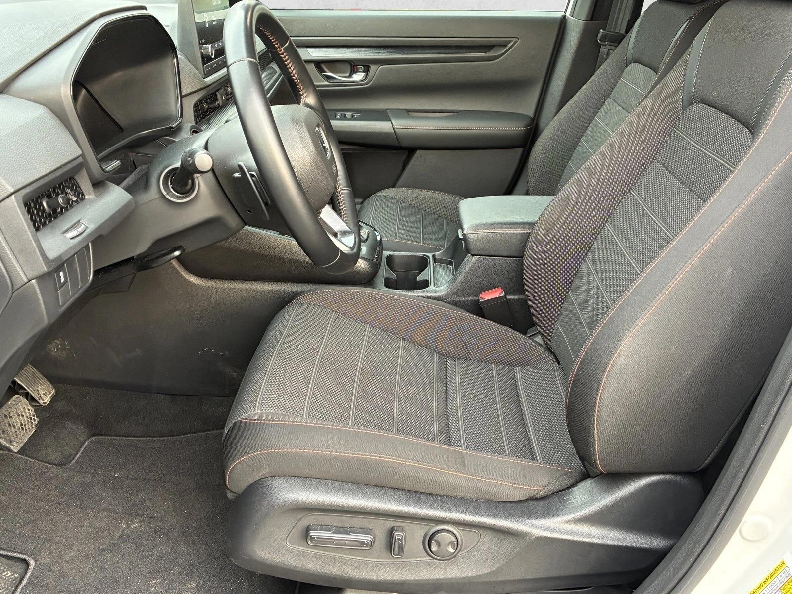 2025 HONDA CR-V - Image 11