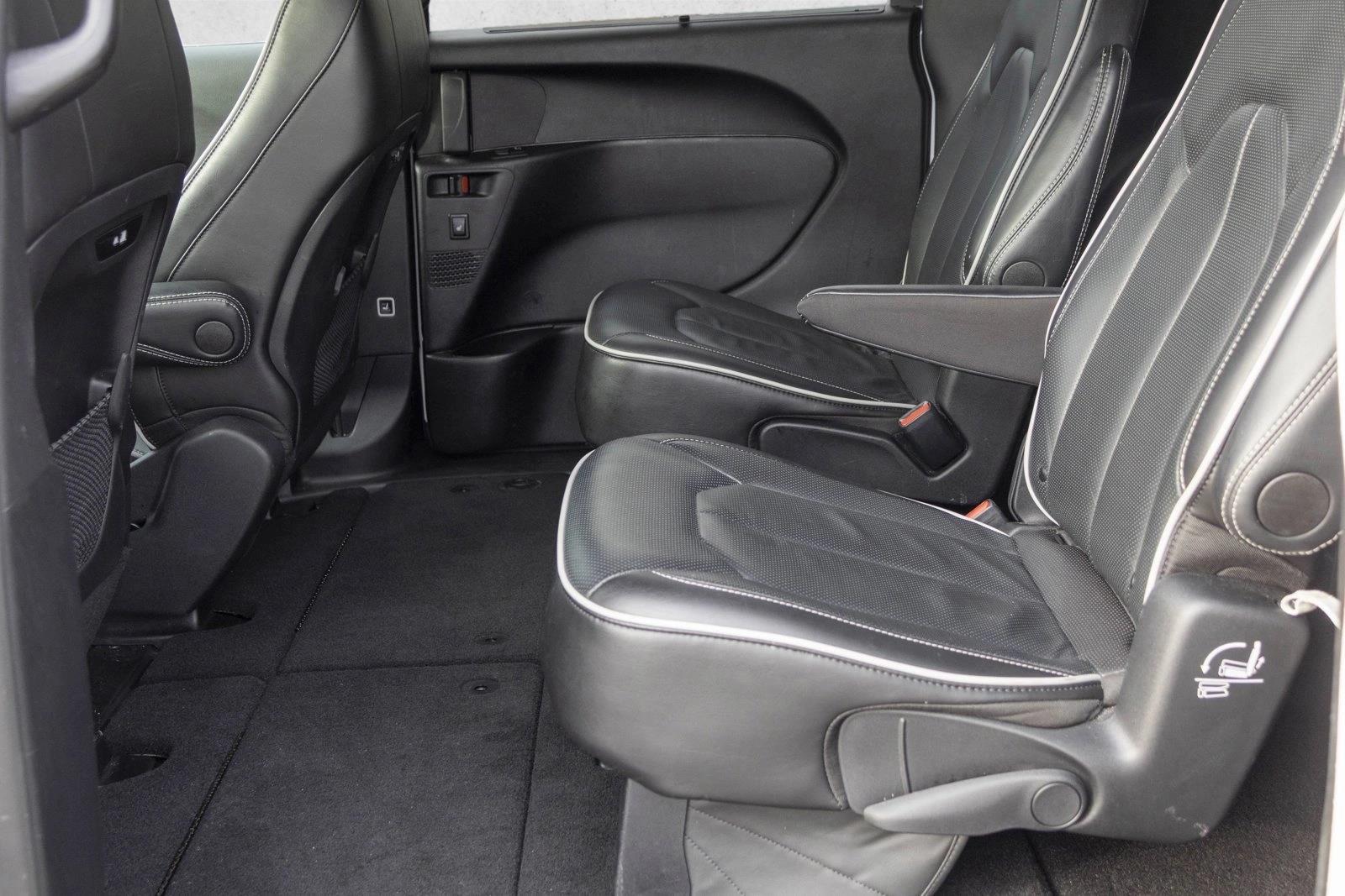 2025 CHRYSLER PACIFICA - Image 23