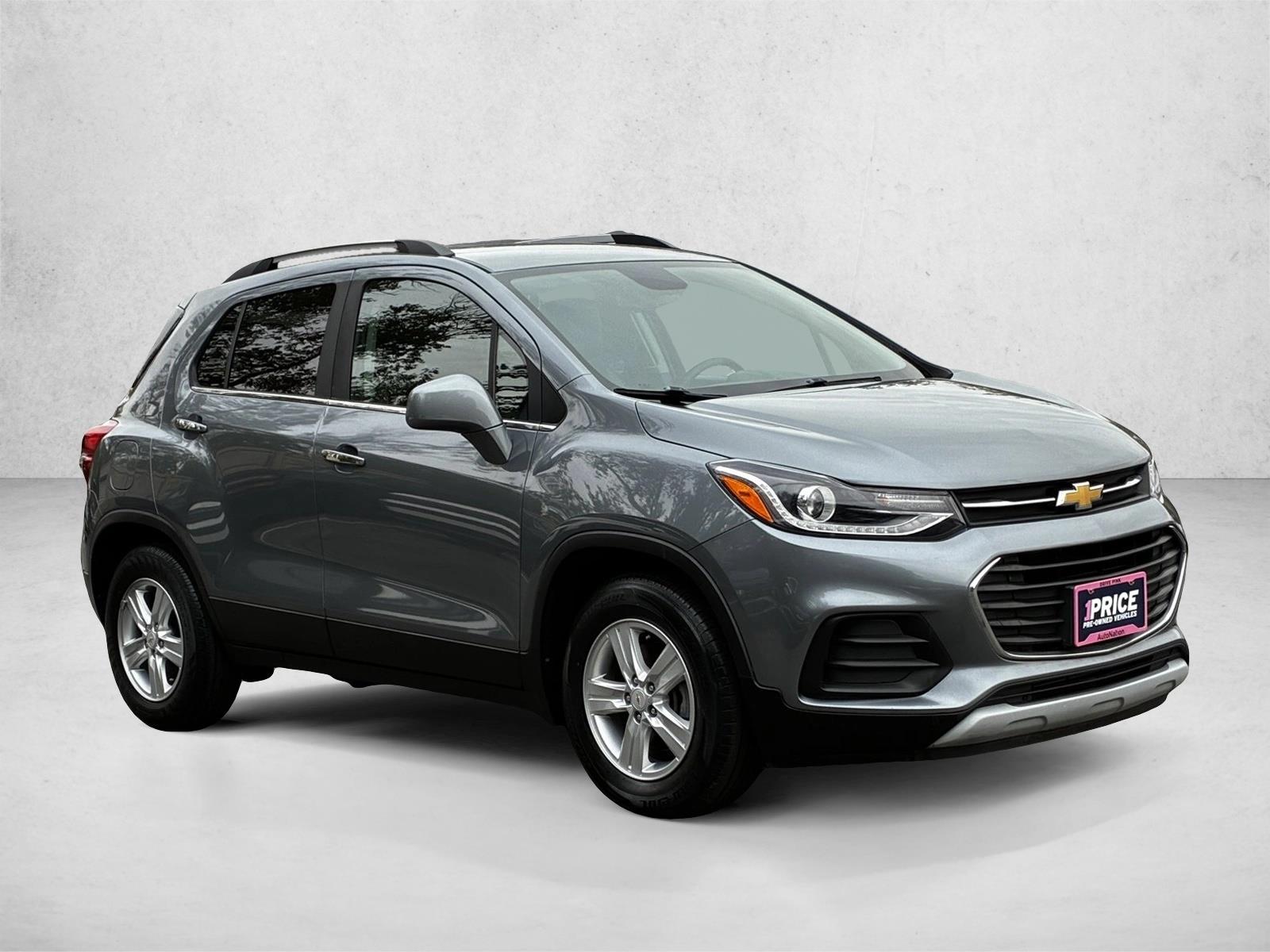 2019 Chevrolet Trax LT photo 3
