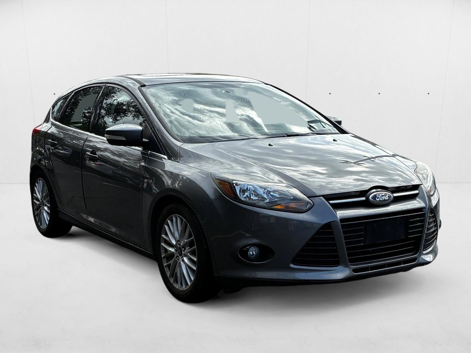 2014 Ford Focus Titanium photo 3