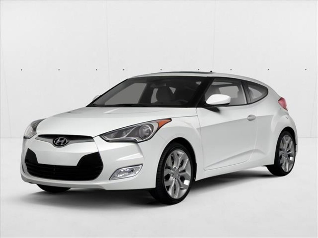 Used 2013 Hyundai Veloster Base w/Black Hatchback