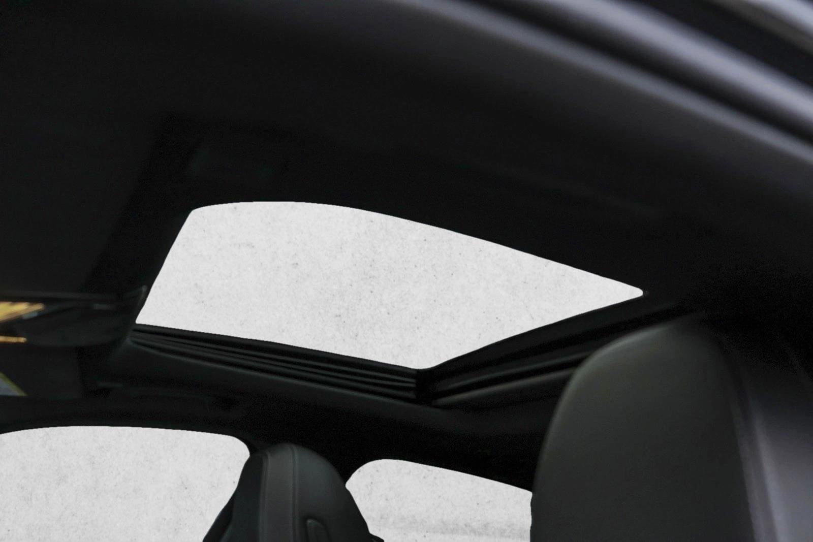 2023 BMW 330I - Image 22