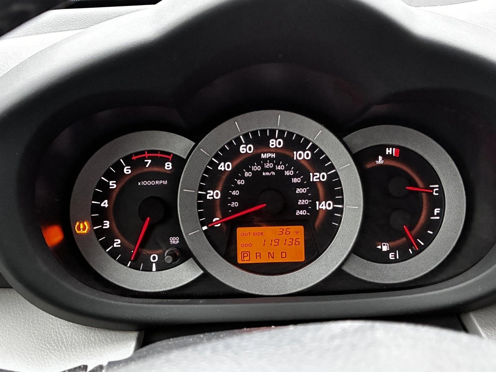 2007 TOYOTA RAV4 - Image 13