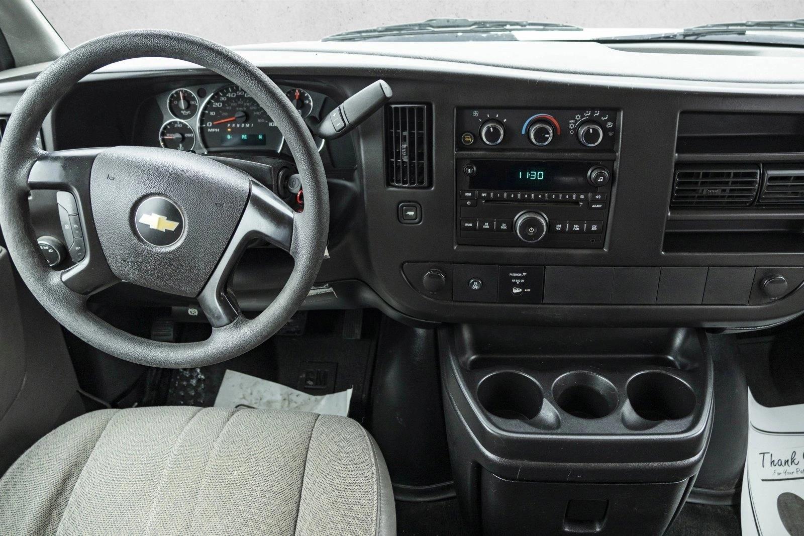 2013 CHEVROLET EXPRESS - Image 18