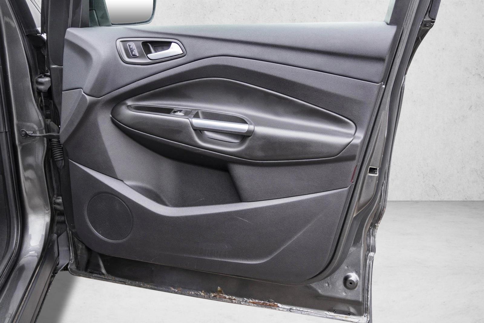 2016 FORD ESCAPE - Image 30