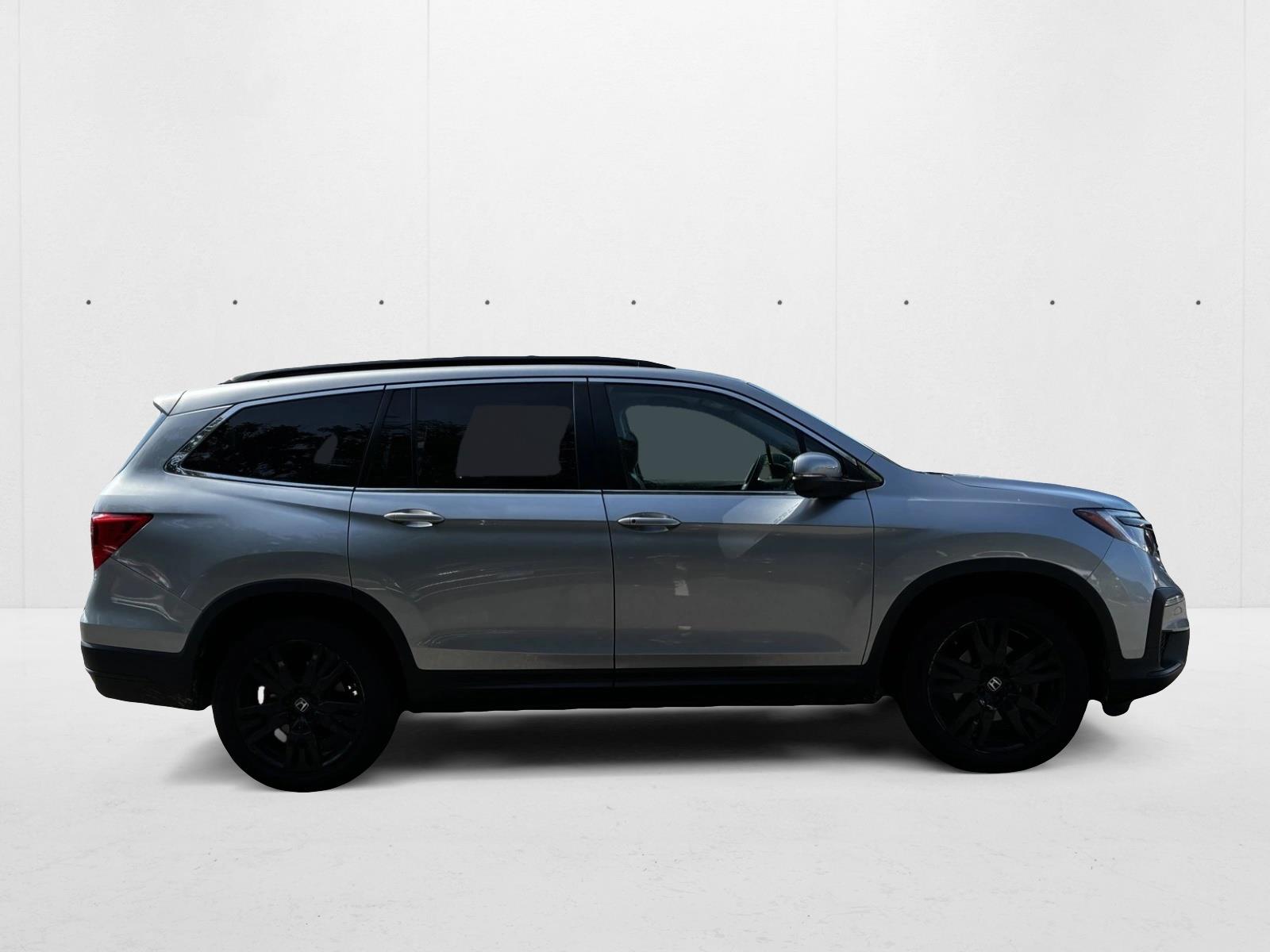2022 Honda Pilot Special Edition photo 3