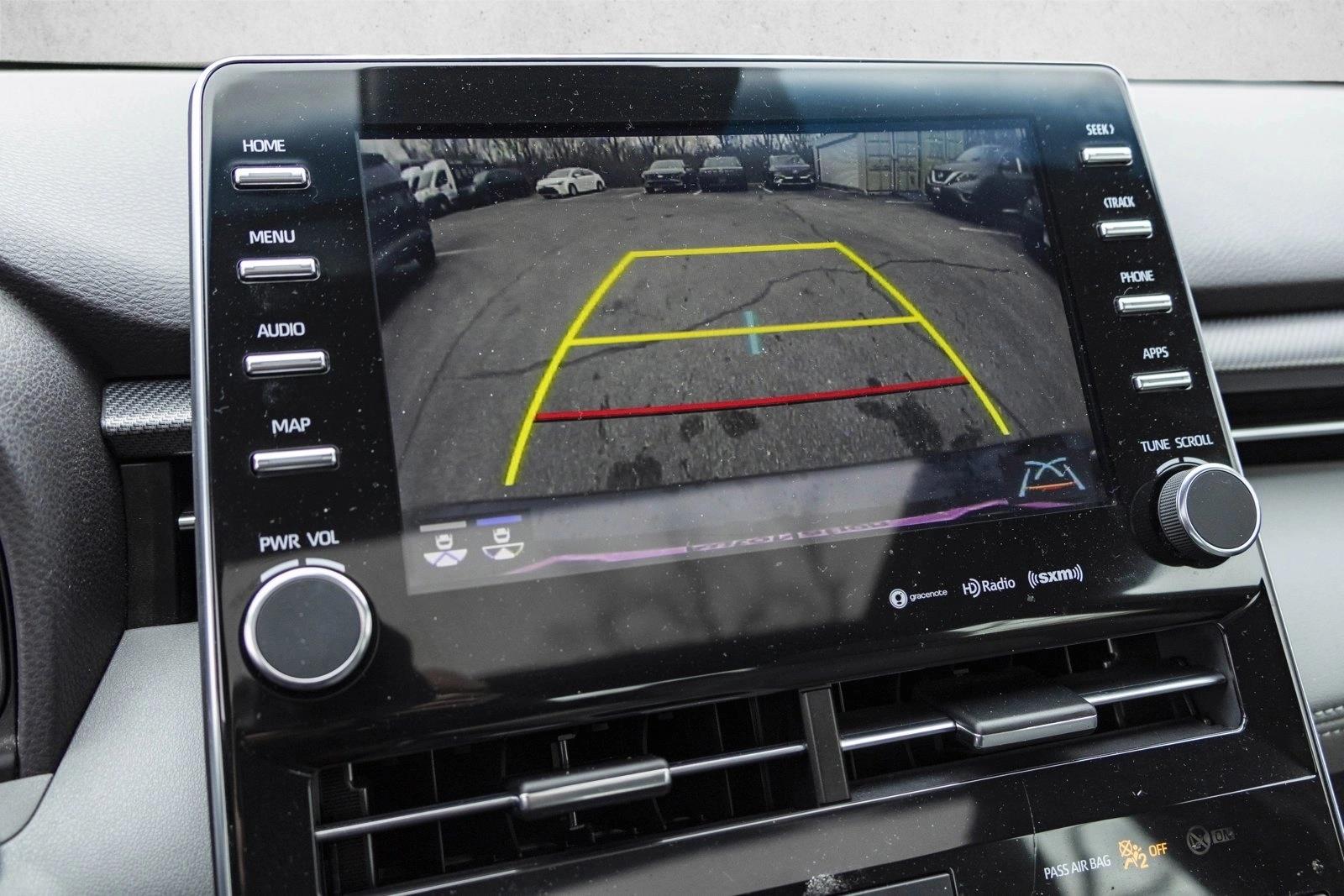 2019 TOYOTA AVALON - Image 18