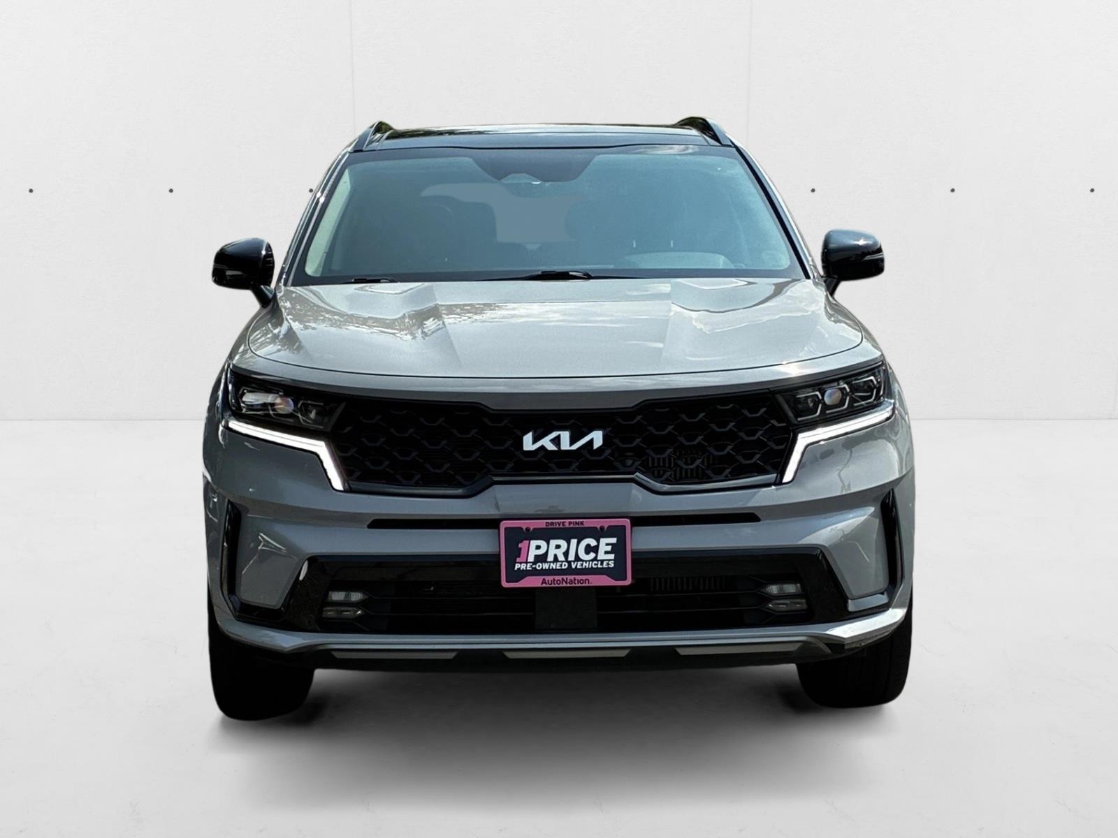 2022 Kia Sorento SX photo 2