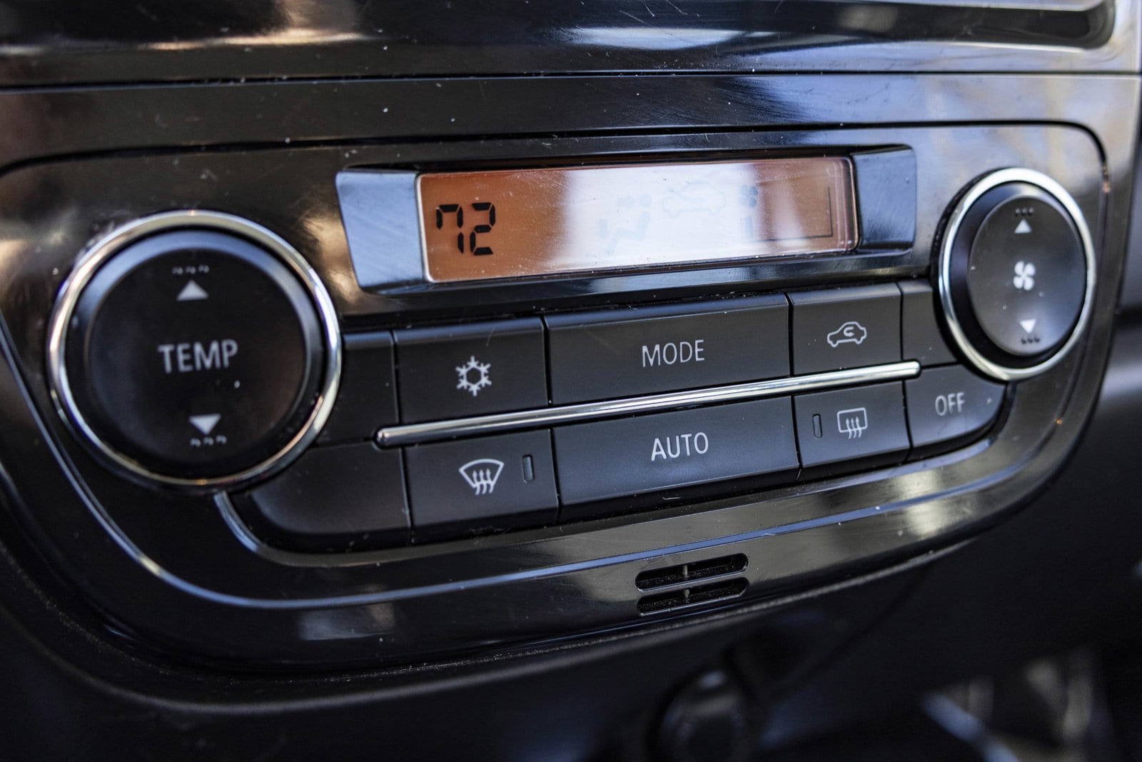 2018 MITSUBISHI MIRAGE - Image 19