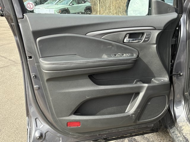 2025 HONDA RIDGELINE - Image 11