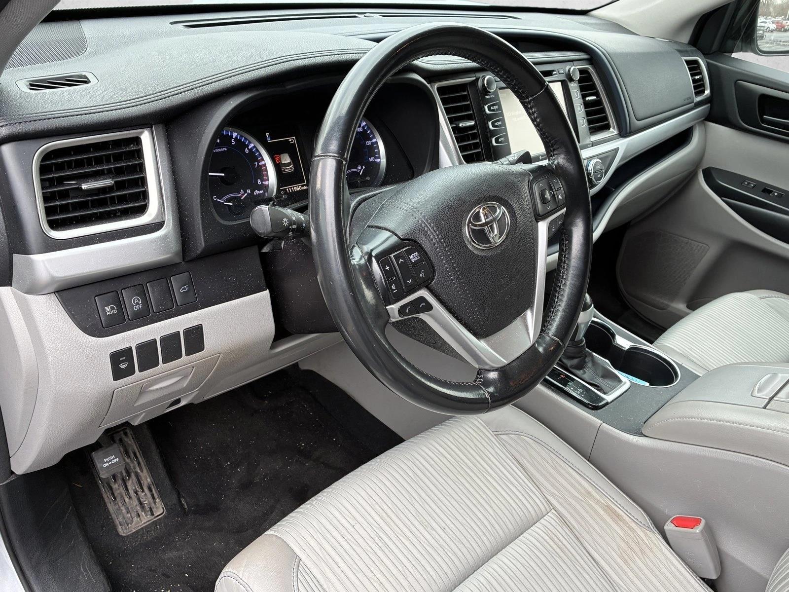 2018 TOYOTA HIGHLANDER - Image 10