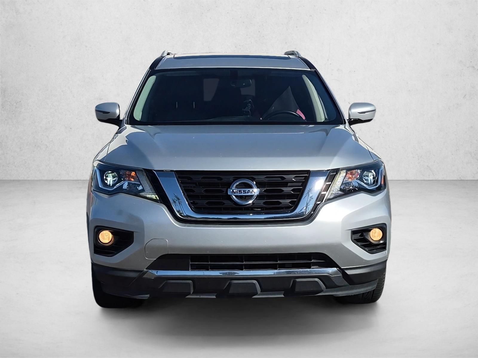 Used 2017 Nissan Pathfinder Platinum SUV