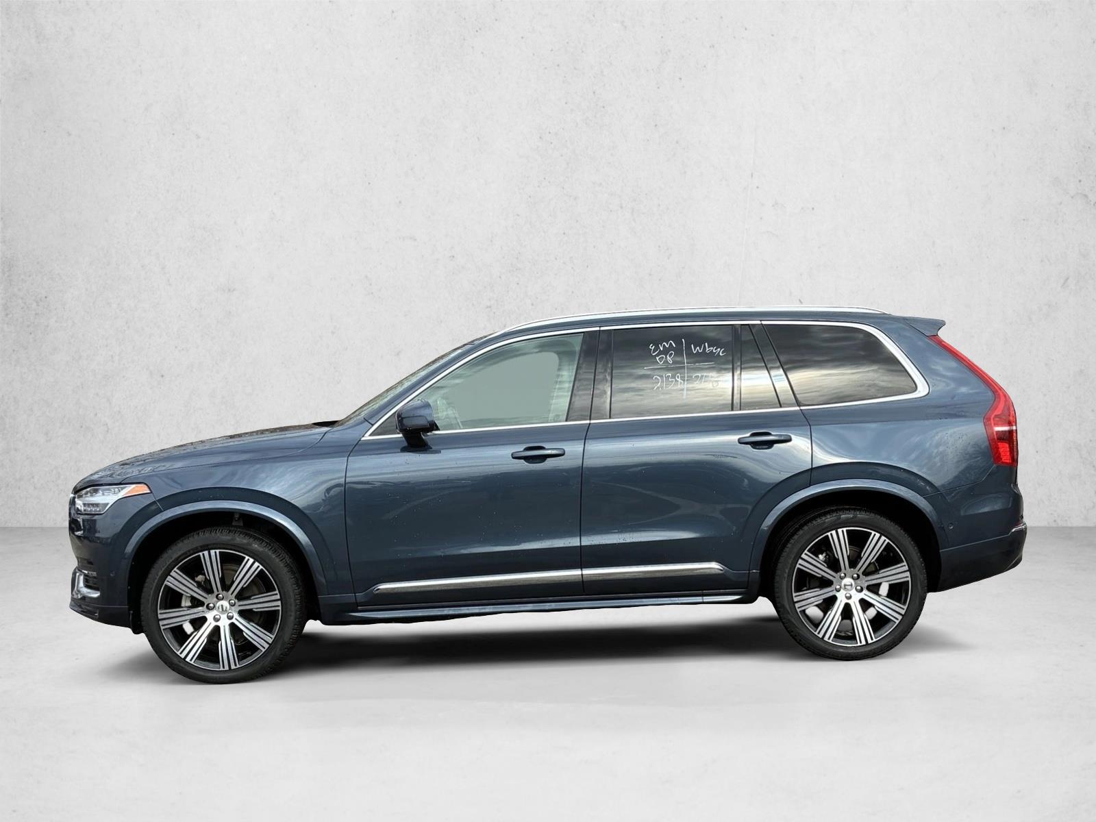 2023 VOLVO XC90 - Image 8