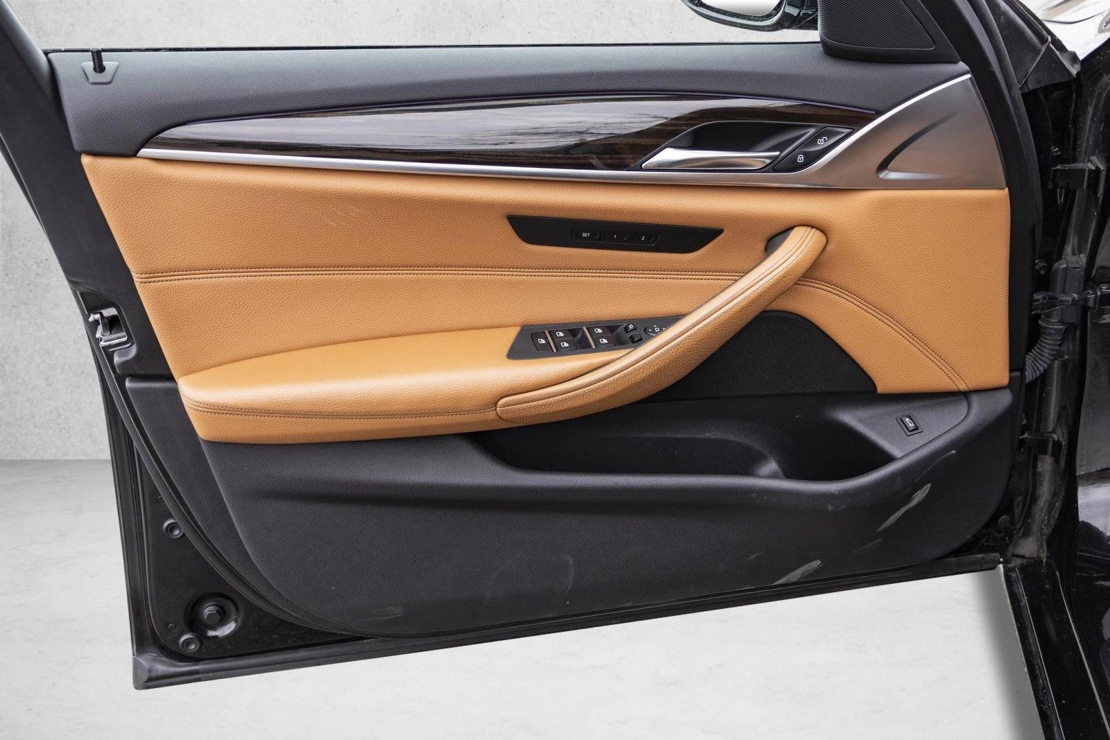 2017 BMW 530I - Image 12